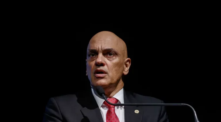 Alexandre de Moraes é eleito presidente do TSE e assume comando do tribunal em agosto
