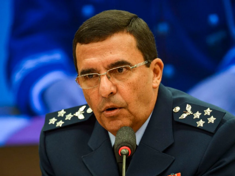 Blog do Ton: A promessa do comandante da FAB sobre eleições e sua opinião a respeito do voto no Acre