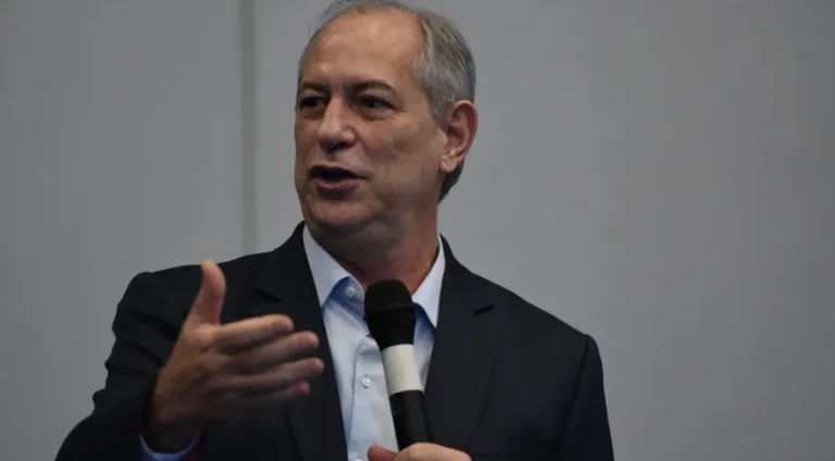 Ciro Gomes testa positivo para Covid-19