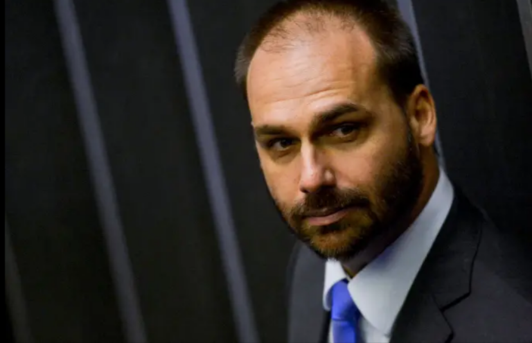 Blog do Ton: Deputada do Acre nega ação a relatoria que pode cassar Eduardo Bolsonaro