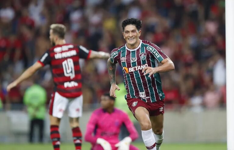 Jejum do Flamengo contra o Fluminense é marcado por falhas individuais e gols no fim; veja os lances