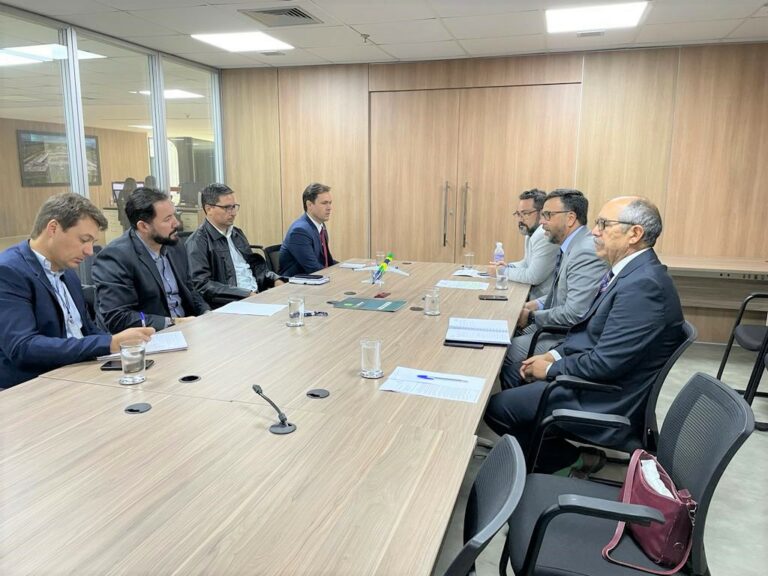 Em Brasília, governo busca fechar detalhes e concluir as obras do aeródromo de Tarauacá