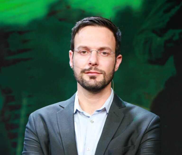 Sicredi é reconhecido como um dos melhores analistas de projeções macroeconômicas do Brasil