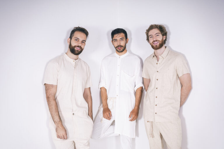 Com música na trilha da novela “Um Lugar ao Sol”, da Globo, Rooftime se apresenta em Rio Branco