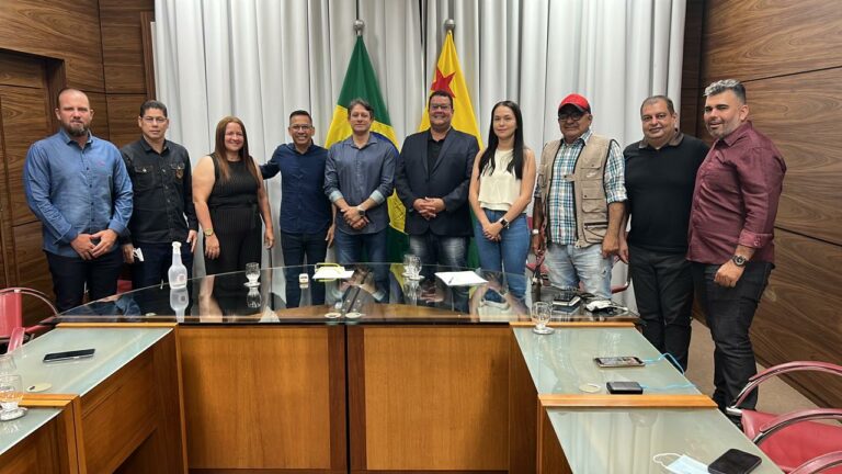 Coordenadores da ExpoAcre recebem evangélicos e definem datas da Marcha para Jesus e de noite gospel da feira