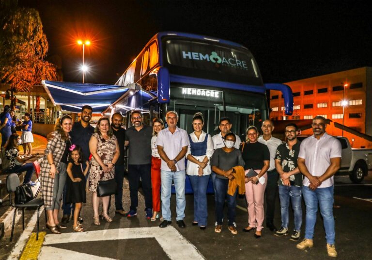 Fruto de emenda do deputado Alan Rick, novo ônibus do Hemoacre realiza primeira coleta de sangue