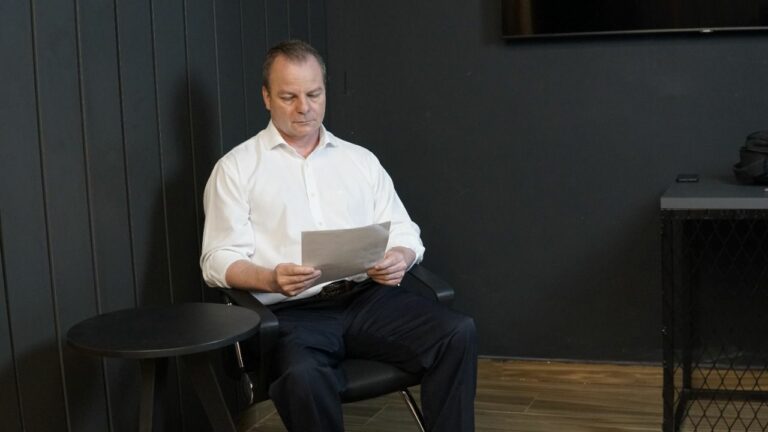 Longo cria estatuto para reduzir burocracias na instalação de empresas no AC