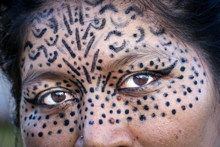 Sentir com o coração: em um pedacinho da floresta, renasce o Povo da Onça