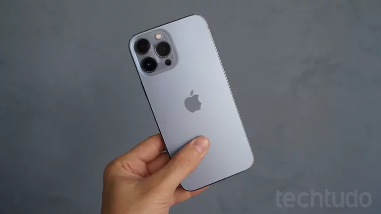 iPhone 15 deve abandonar cabo da Apple e adotar padrão USB-C