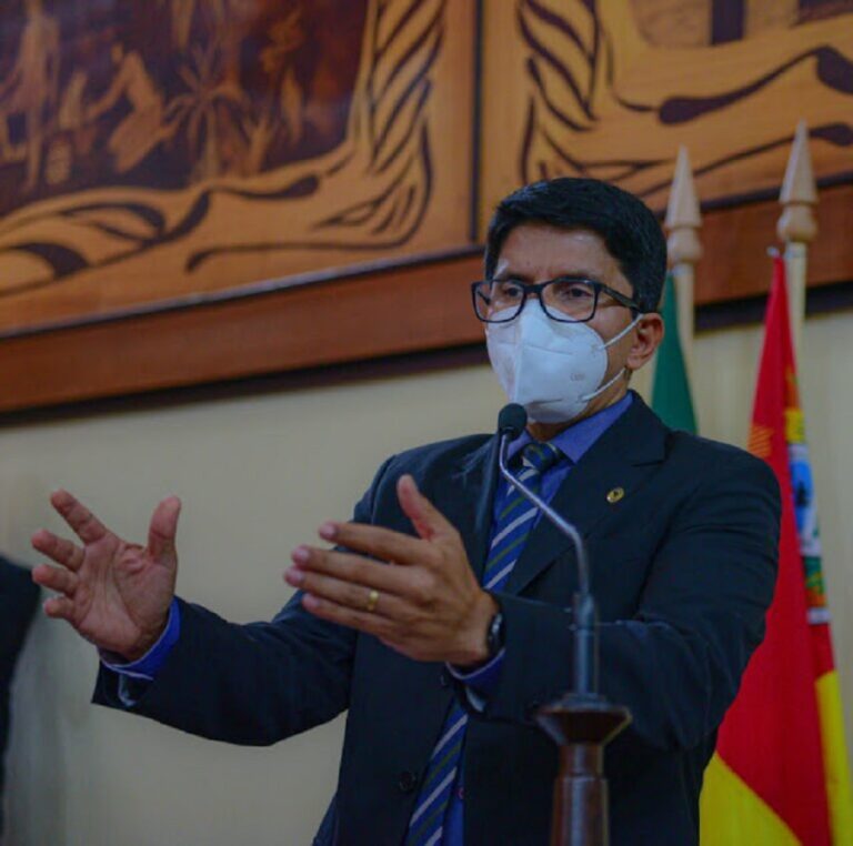 Jenilson Leite pretende conceder incentivos a expansão de energia solar no Acre