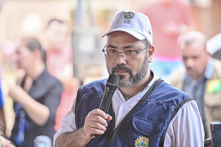 “Este governo não persegue seus cidadãos”: Deracre esclarece retirada de máquinas de municípios acreanos