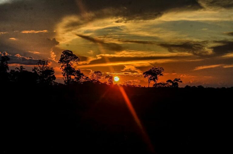 Pôr do sol em Brasileia