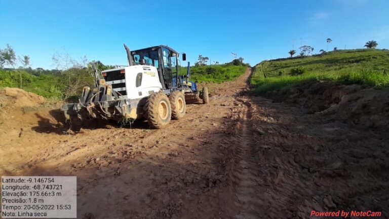 Governo do Acre inicia reabertura nos ramais Linha Seca e 40, em Sena Madureira