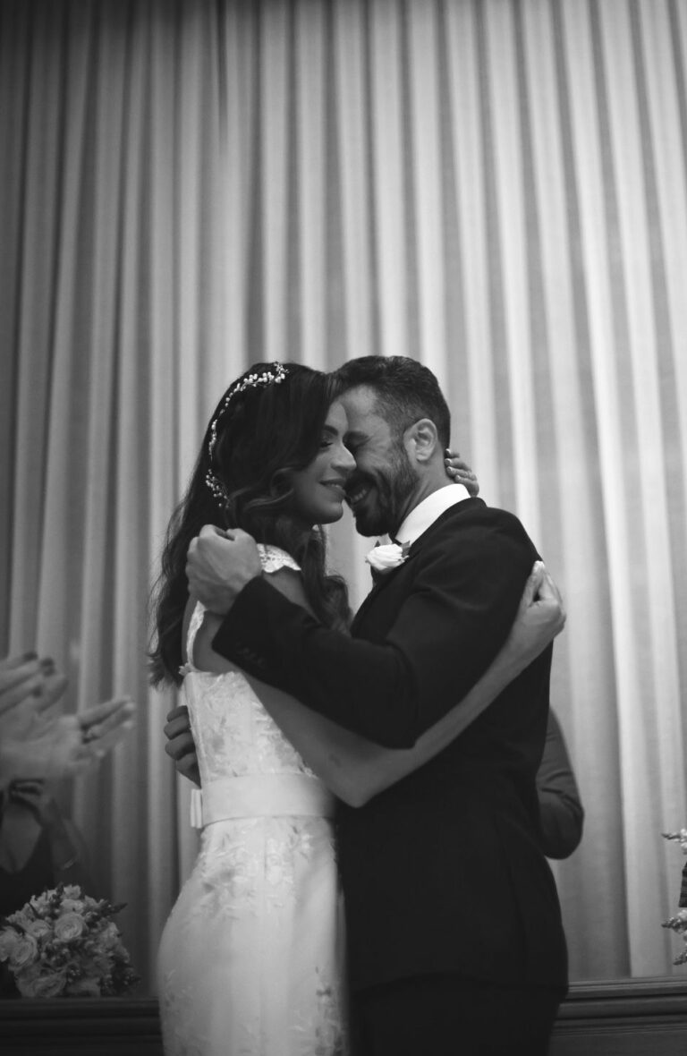 Emocionante: acreana Samarah e Jacob abrem álbum do casório; veja clicks exclusivos