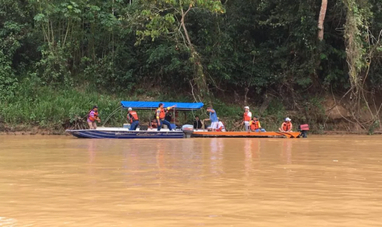 Bombeiros do Acre participam das buscas por competidores desaparecidos em rio na Bolívia