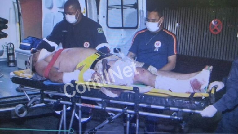 Homem morre e outro fica em estado grave após carro colidir contra moto no Acre; motorista fugiu