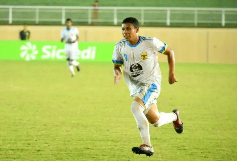 Na marca da cal: Sena quer avançar no sub-20