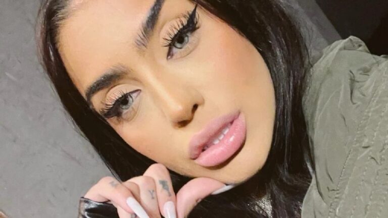 Antes de dormir, Mirella faz vídeo improvisado de coreografia no banheiro: “Pra vocês”