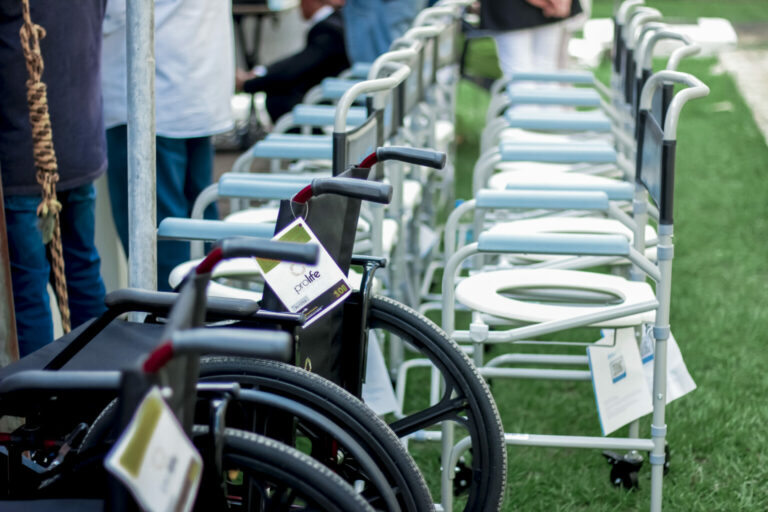 Governo entrega novos equipamentos para o Hospital do Idoso