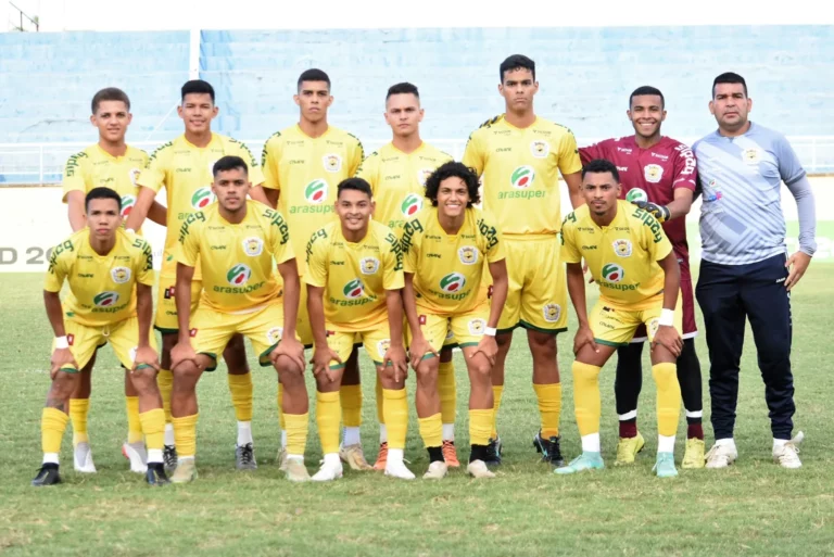 Galvez vence e lidera no sub-20; Sena quase fora