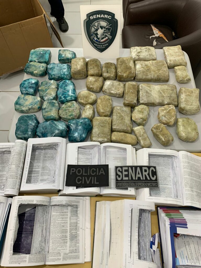 Dupla que saiu do AC é presa no Maranhão com 13 kg de cocaína, crack e maconha escondidos em livros