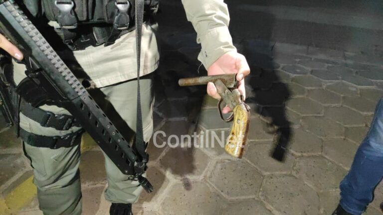 Menores são apreendidos com arma de fogo na Baixada da Sobral, em Rio Branco