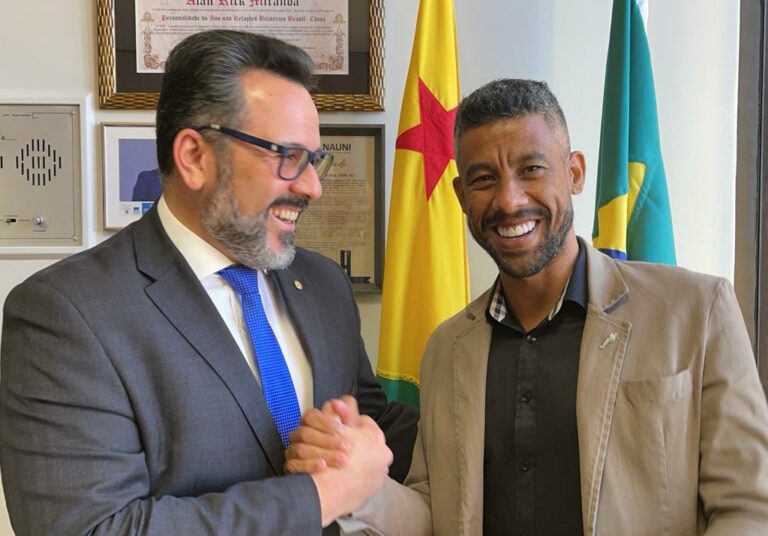 Inscrições para escolinha de futebol Passaporte para Vitória começam na segunda-feira