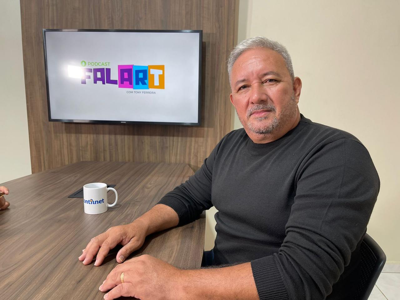 FalArt: Tony Ferreira estreia no ContilNet com podcast sobre arte e cultura