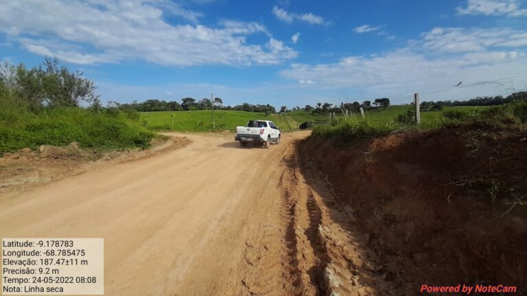 Deracre mantém três frentes de serviços na reabertura de ramais em Sena Madureira