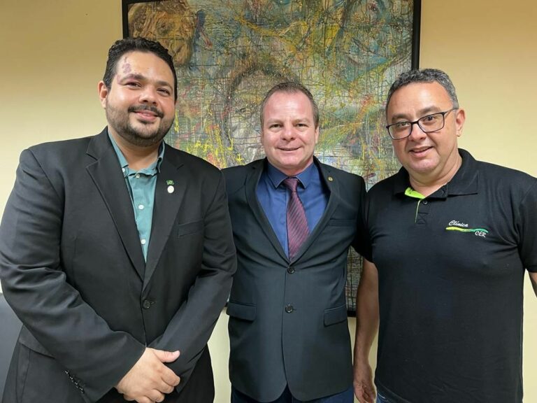 Longo luta para ampliar atuação de fisioterapeutas e terapeutas ocupacionais nas UTIs e CTIs do AC