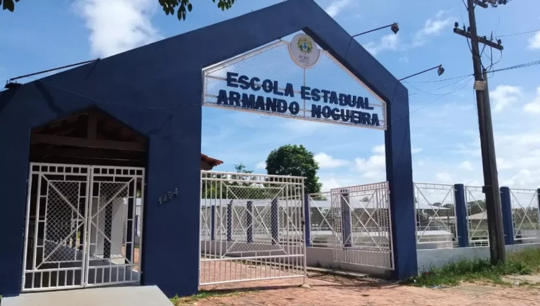 Polícia identifica autores de mensagens com ameaças de massacre na Escola Armando Nogueira