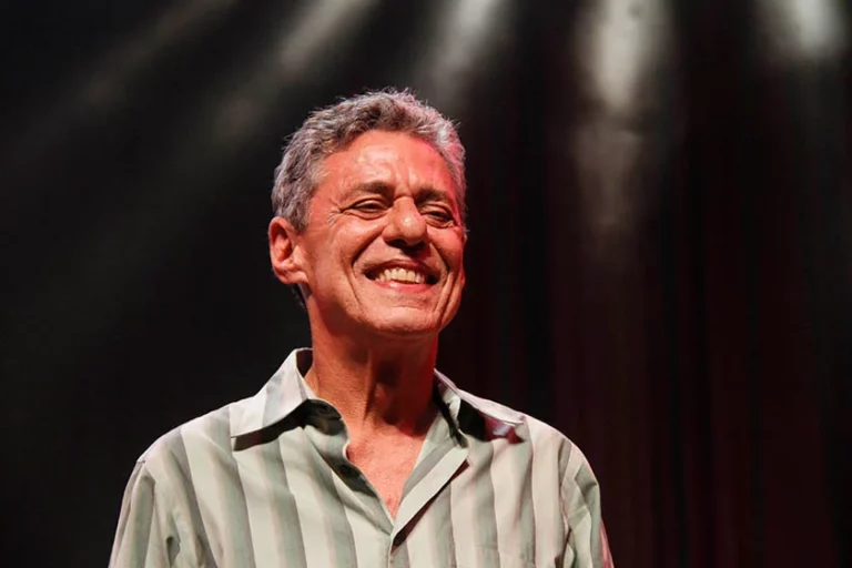 Chico Buarque lança 1ª música inédita em cinco anos e anuncia turnê