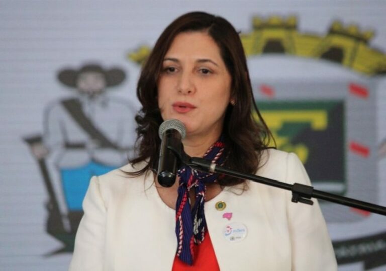 Ministra da Mulher, da Família e dos Direitos Humanos desembarca no Acre nesta segunda-feira