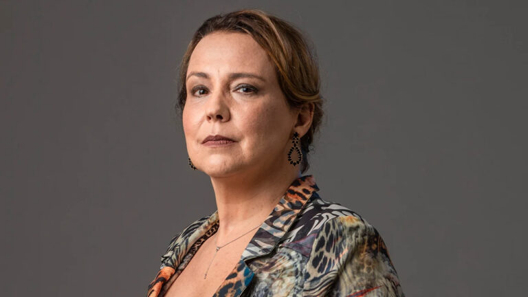 Ana Beatriz Nogueira, após descobrir câncer, desabafa sobre doença mortal: “Sinto dor”