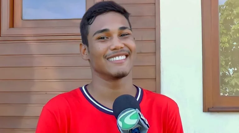 Atleta cruzeirense irá lutar no maior evento de MMA da América Latina