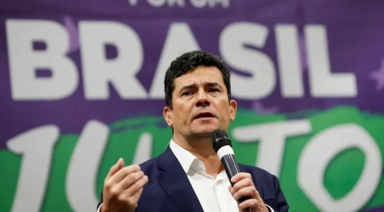 Moro diz que decisão sobre futuro político “vai ser tomada mais adiante”