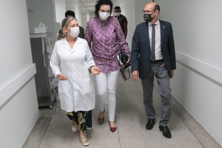 MPAC inspeciona atendimentos em unidades de saúde em Rio Branco