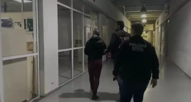 Pastor é preso por agredir filha de 2 meses até deixá-la paraplégica e cega