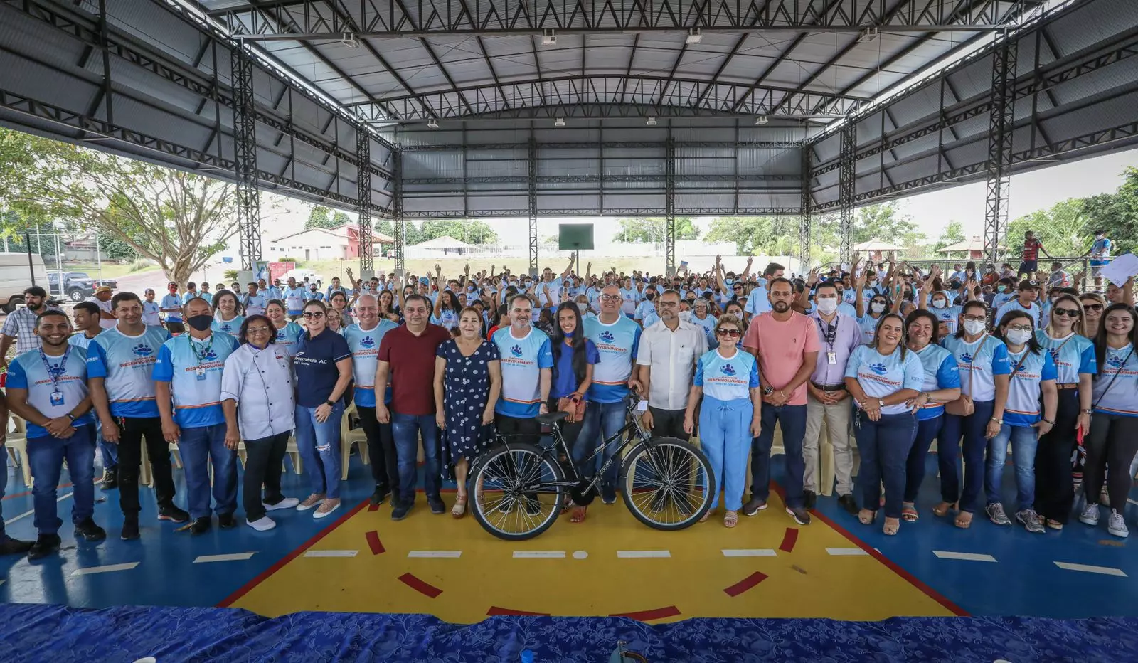 Caravana do Desenvolvimento qualifica centenas de pessoas em Senador Guiomard