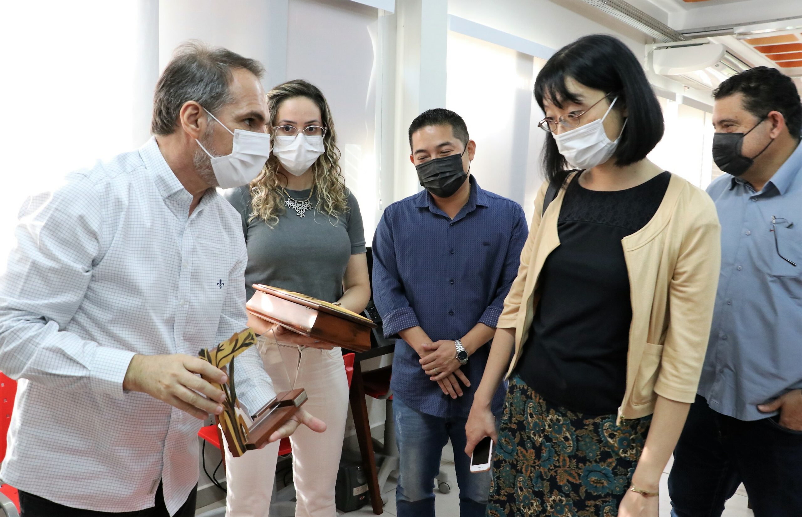 Fieac e Instituto Senai recebem visita de cônsul do Japão