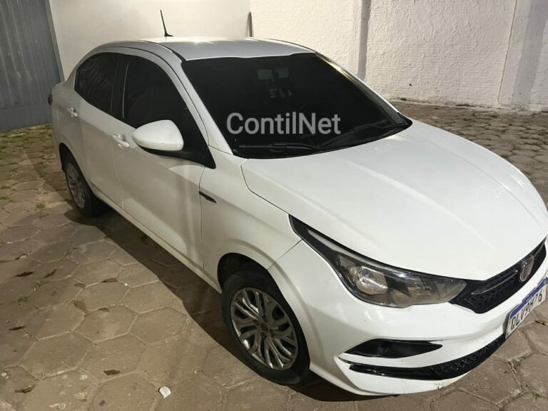 Perseguição policial: grupo tenta fugir da PM na capital e é preso com drogas e R$ 1 mil em veículo