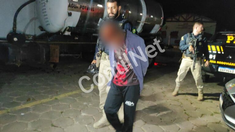 PRF prende três homens transportando quatro armas de fogo no interior do Acre