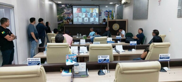 Com 11 votos favoráveis, PL que concede subsídio de R$ 8 milhões para o transporte público é aprovado