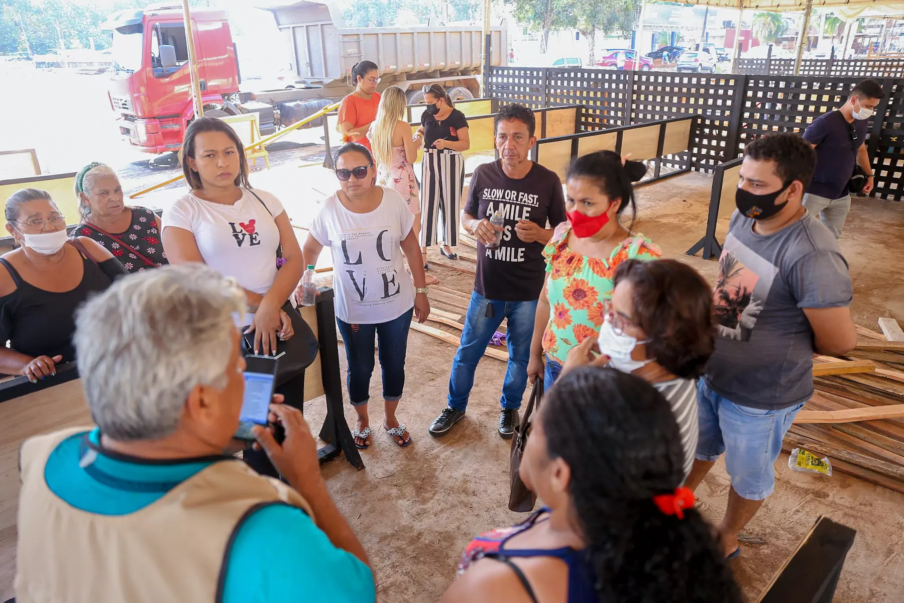 Empreendedores da Expoacre 2022 começam a receber seus espaços