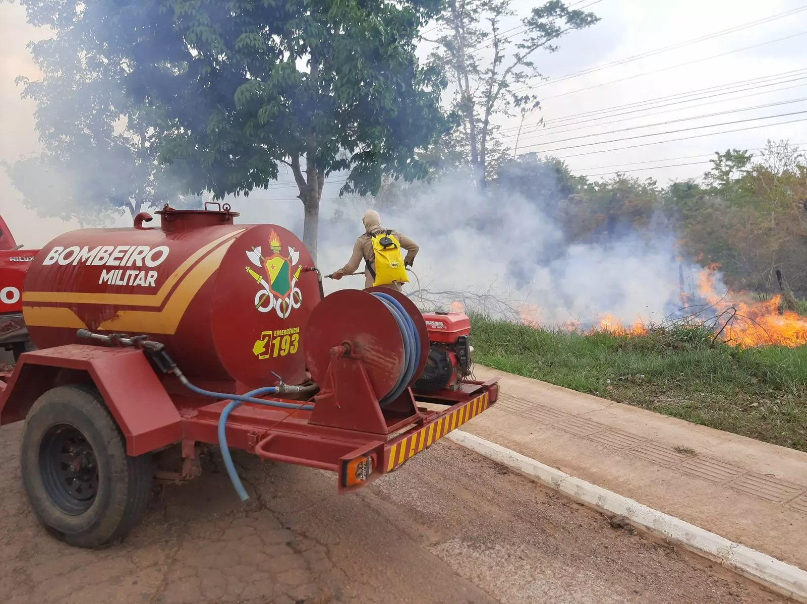 “Colocar fogo é fácil, mas controlá-lo não é tão simples”, diz tenente sobre combate aos incêndios no AC