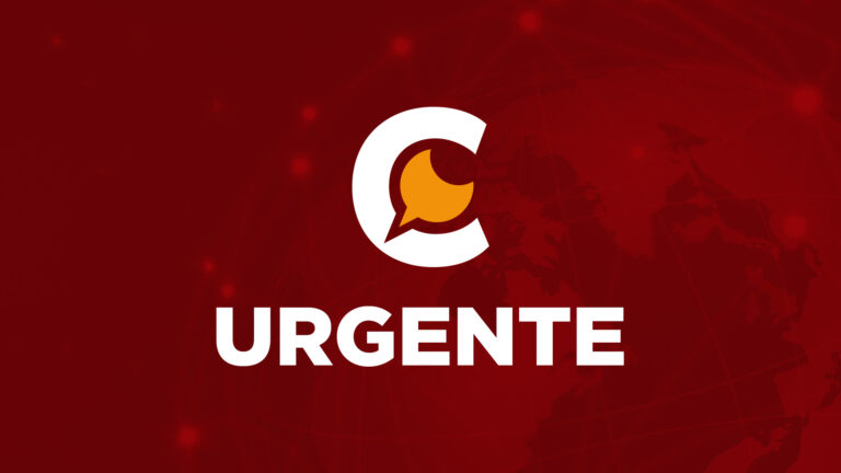 Cinco morrem e vários ficam feridos após colisão entre van e caminhão