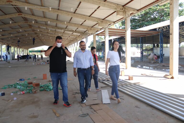Durante preparativos para Expoacre, parque se tornou um canteiro de obras e emprego