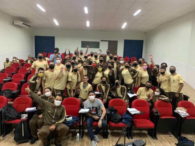 Colégio Militar Tiradentes aprova 49 alunos na Universidade Federal do Acre