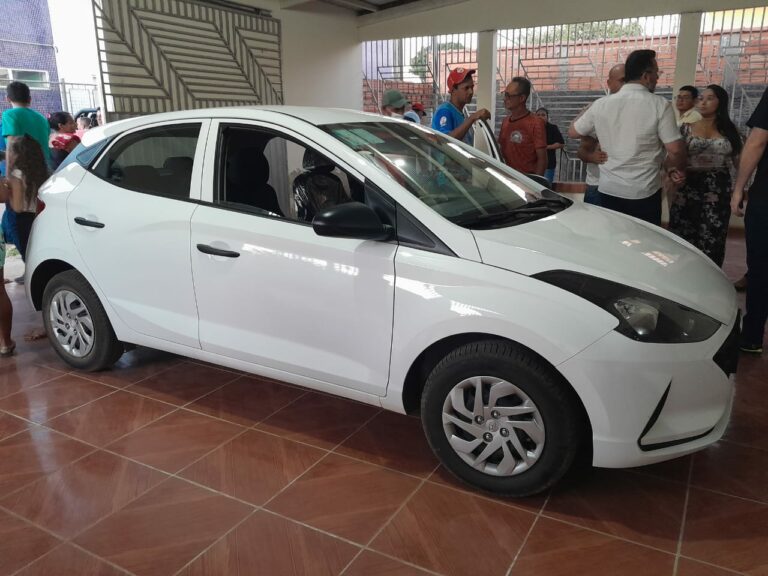 Com emenda de Alan Rick, Colônia de pescadores de Sena ganha carro zero quilômetro