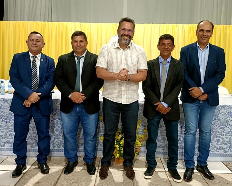 Jairo Cassiano representa Gladson Cameli em evento da Câmara de Sena